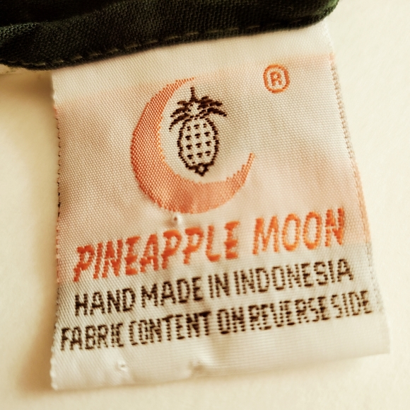 Scarf, summer wrap, seahorses, green - Picture 5 of 6